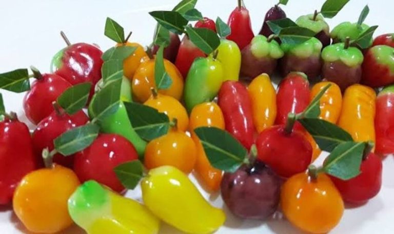 Thai sweets (yellow beans in coconut milk)
 Available  every Tuesday 
 Home made…
